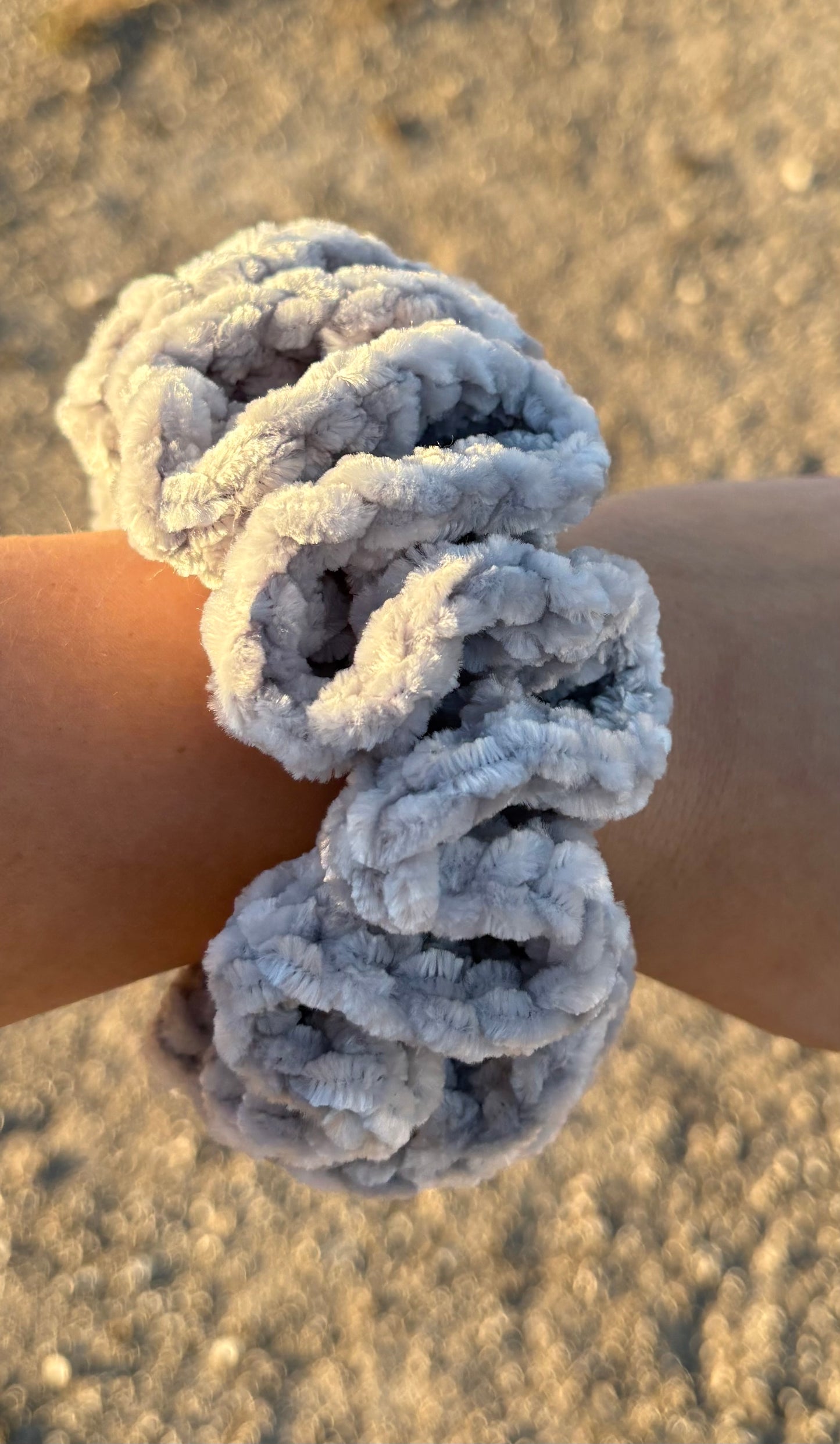 2pk Velvet Scrunchies